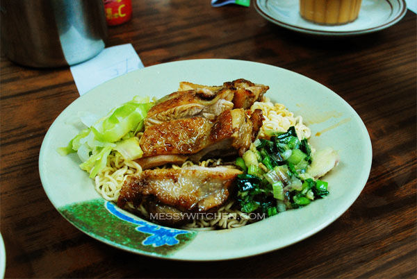 Chicken Chop with Onion Sauce Lo Ting @ Lan Fong Yuen, Central, Hong Kong
